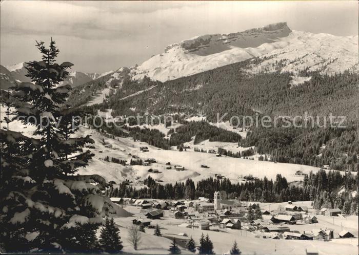 Riezlern Kleinwalsertal Vorarlberg mit Hoch Ifen