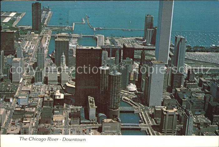 Chicago Illinois The Chigago River Downtown