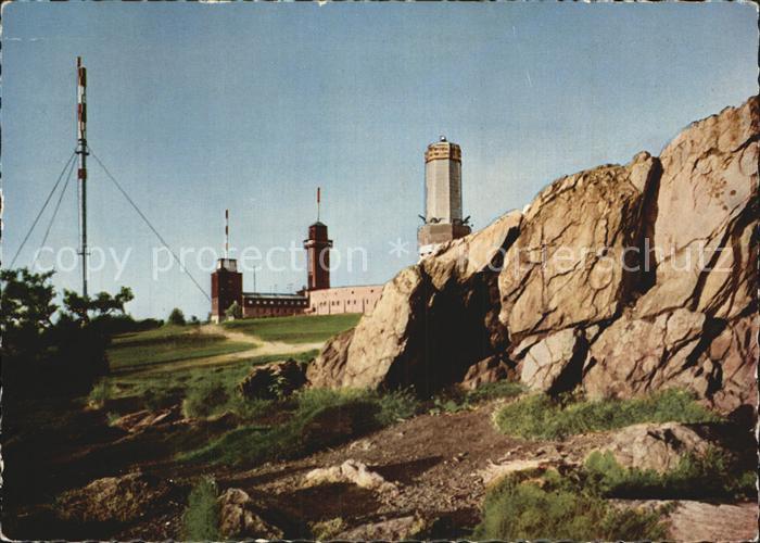 Grosser Feldberg Taunus mit Fernseh UKW und Fernmeldeturm