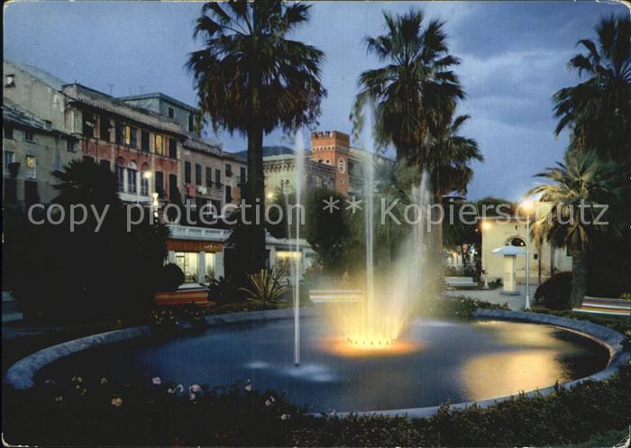 Varazze Notturno fontana luminosa