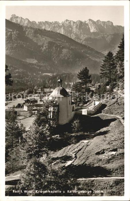 Reit Winkl Kriegerkapelle und Kaisergebirge
