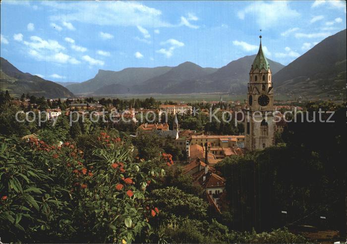 Merano Meran Blick vom Tappeinerweg auf Pfarrkirche und Stadt