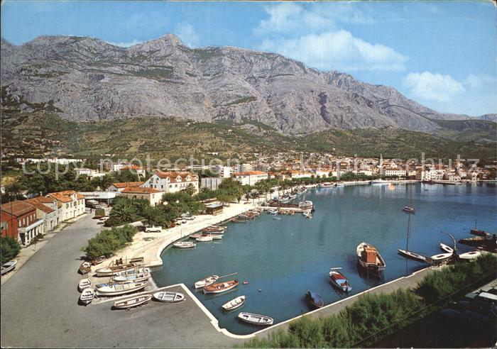 Makarska Dalmatien Hafenpartie