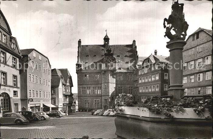 Marburg Lahn Marktplatz mit Rathaus Brunnen