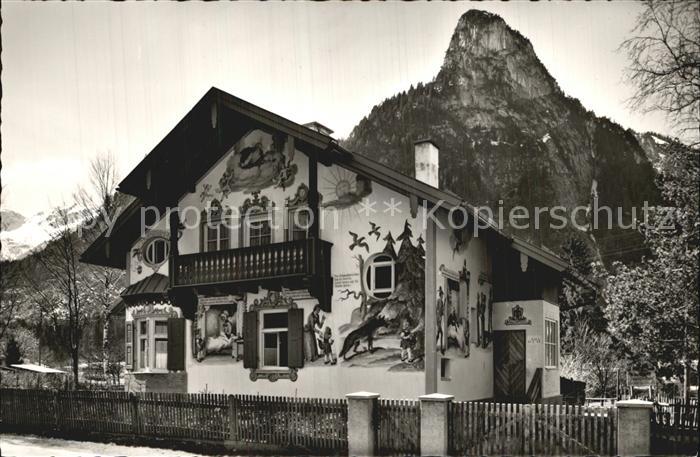 OBERAMMERGAU Bayern Rotkaeppchenhaus Fassadenmalerei