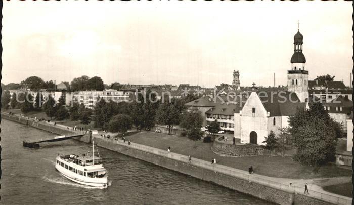Koeln Rhein Rheinpromenade