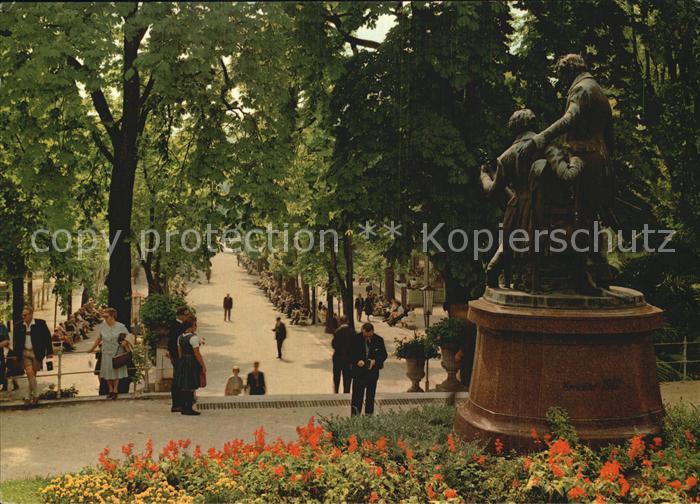 Baden Wien Lanner-Strauss-Denkmal mit Kurpark