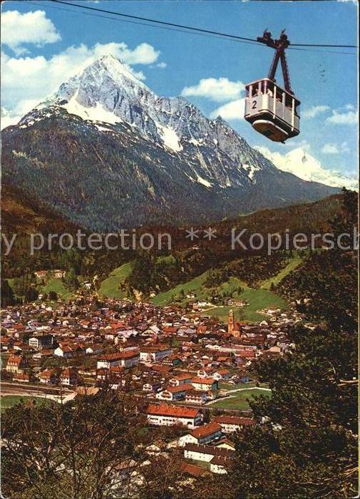 Mittenwald Bayern mit Karwendelbahn Wettersteinspitze
