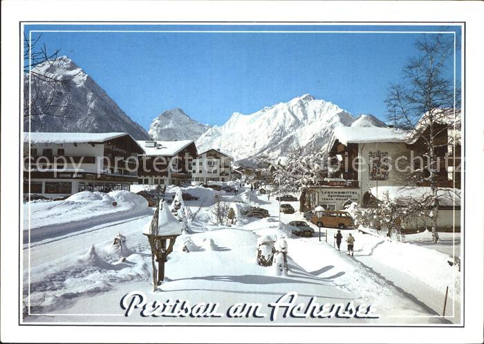 Pertisau Achensee Ortspartie im Winter