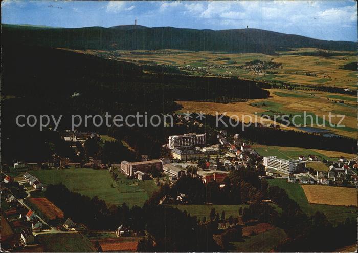 Alexandersbad Bad Blick auf Ochsenkopf und Schneeberg Fichtelgebirge Fliegeraufn