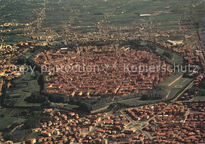 Lucca Veduta aerea