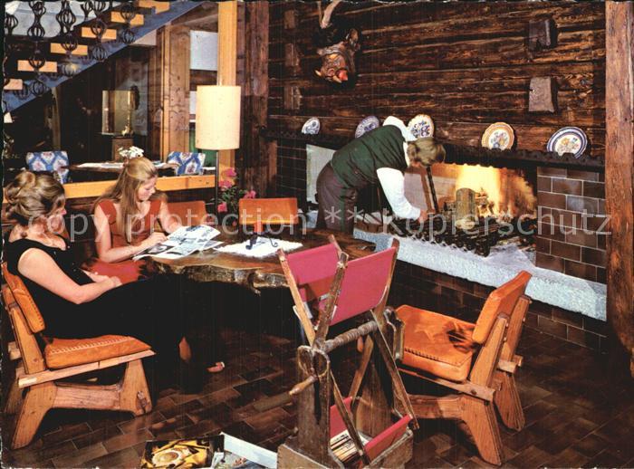 Bad Kleinkirchheim Kaernten Hotel Trattlerhof Restaurant Kaminzimmer