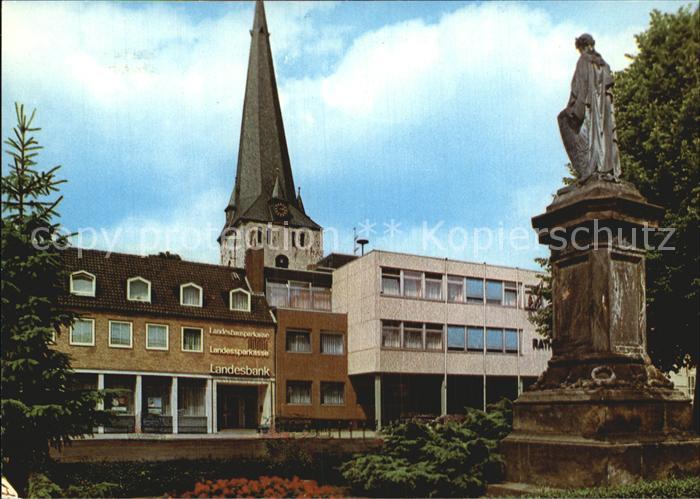 Schoeppenstedt Markt Denkmal Statue Eulenspiegelstadt