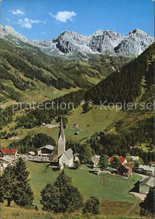 Mittelberg Kleinwalsertal mit Schafalpen