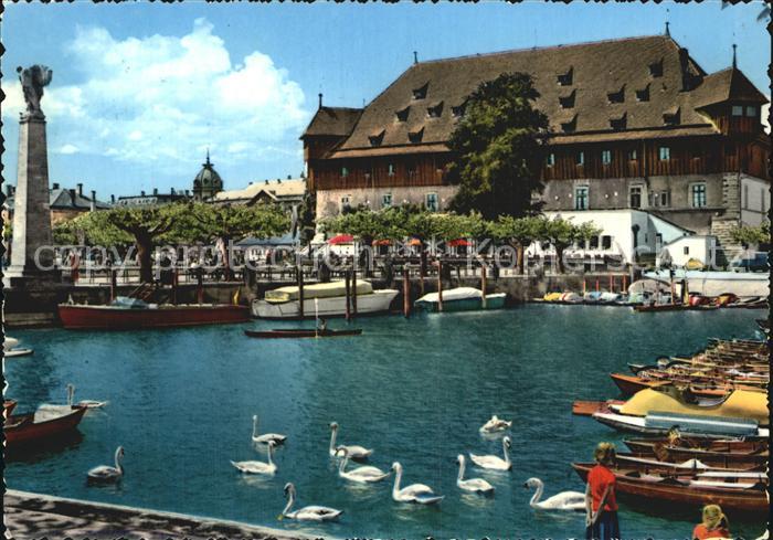 Konstanz Bodensee Konzil und Gondelhafen mit Zeppelindenkmal Schwaene