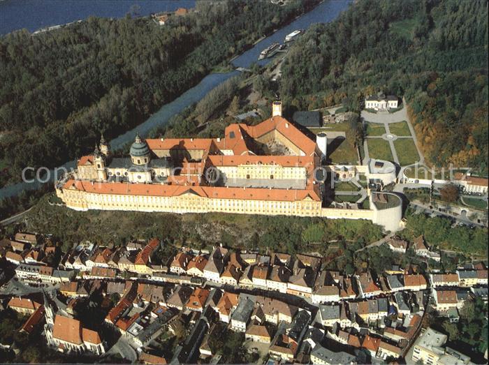 Melk Donau Stift Fliegeraufnahme