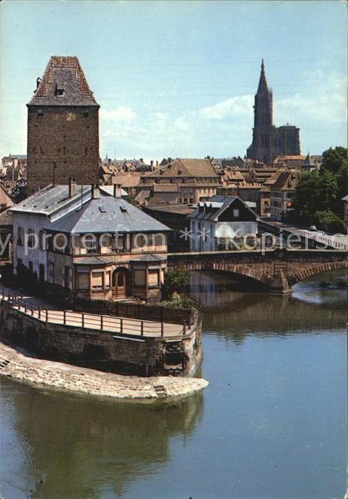 Strasbourg Alsace Entree des canaux de la Petite France
