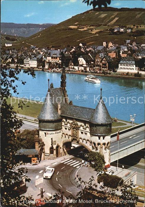 Traben-Trarbach Moselpartie mit Bruecke-Schenke