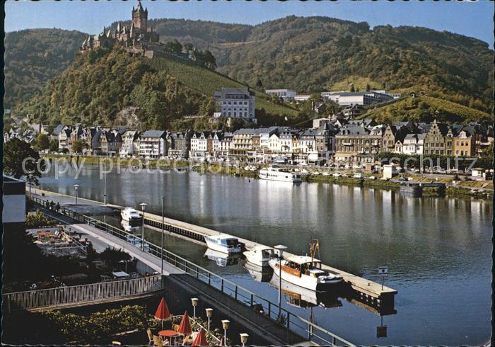 Cochem Mosel Moselpartie mit Burg