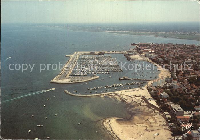 Arcachon Gironde Fliegeraufnahme mit Hafen