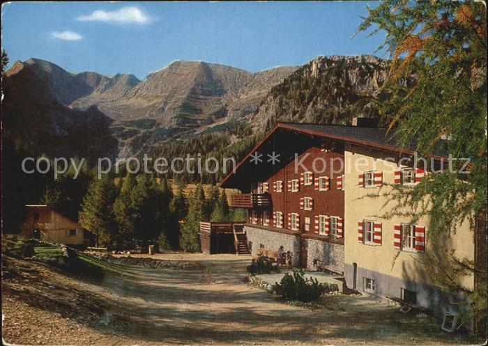 Spital Pyhrn Linzerhaus mit Warscheck Post