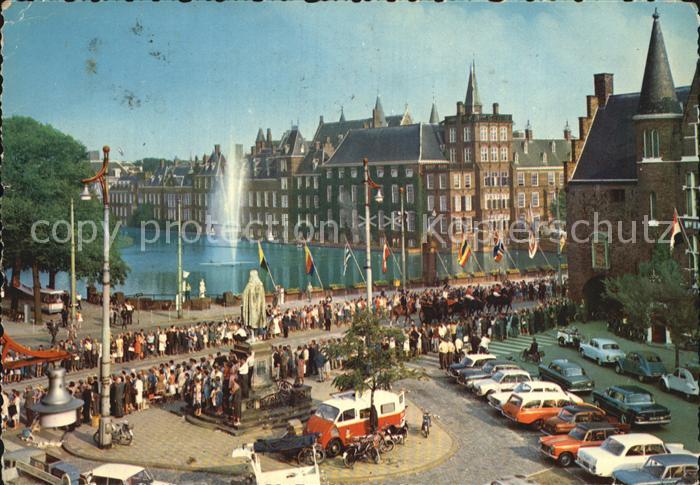 s-Gravenhage Buitenhof met regeringsgebouwen