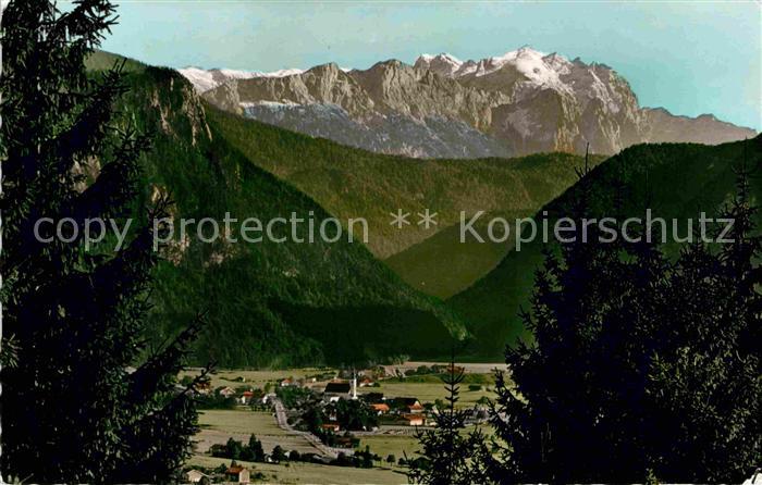 Inzell Traunstein Bayern Gesamtansicht Luftkurort Blick zur Reiteralpe Berchtesg
