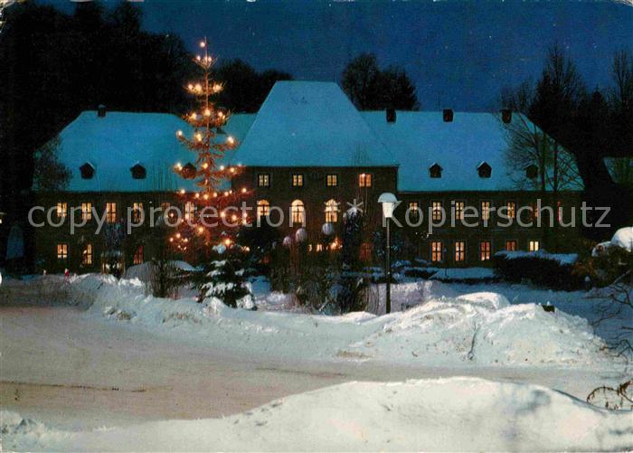 Alexandersbad Bad Altes Schloss zur Weihnachtszeit Nachtaufnahme