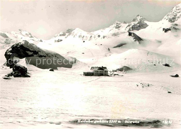 Heidelberger Huette Winterpanorama Silvretta