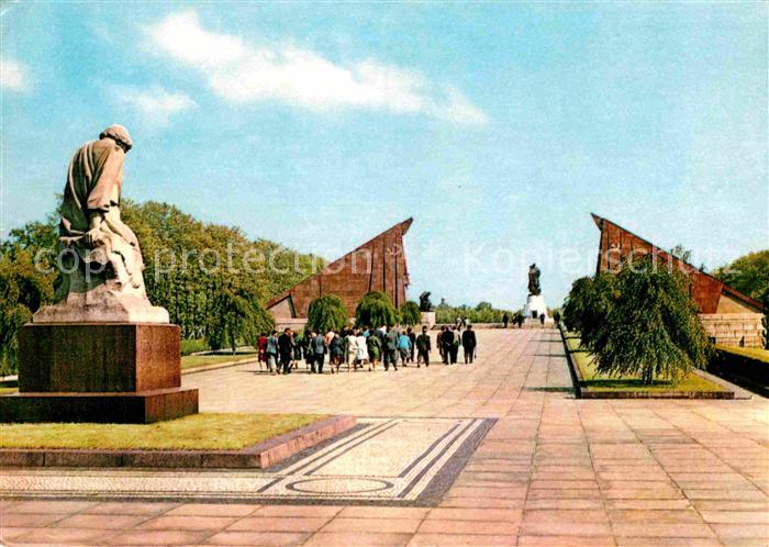 BERLIN  CITY Sowjetisches Ehrenmal Treptow