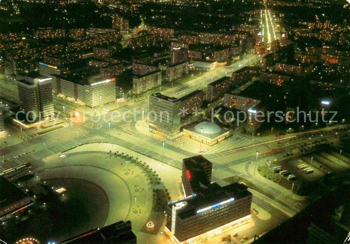 BERLIN  CITY Blick vom Fernsehturm bei Nacht