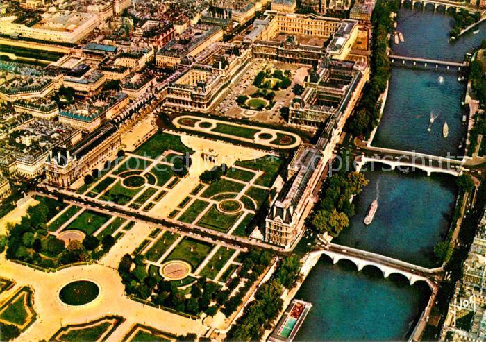 Paris Tuileries Carrousel Louvre et la Seine