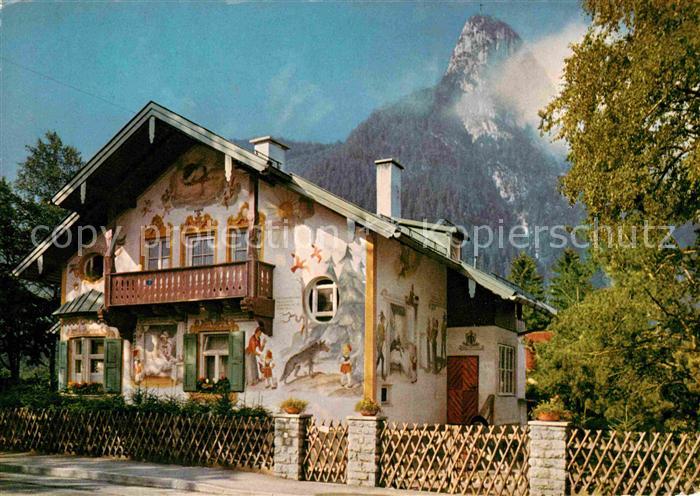OBERAMMERGAU Bayern Rotkaeppchenhaus