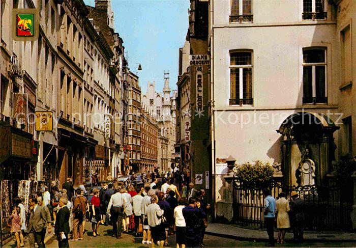 Bruxelles Bruessel Rue de Etuve avec Manneken-Pis