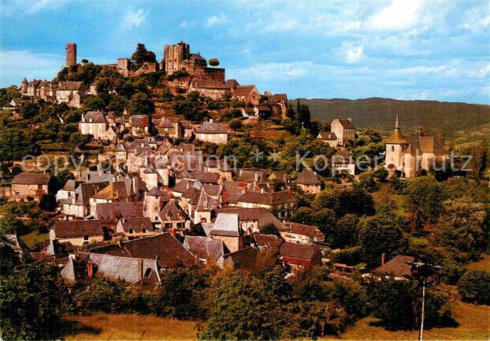 Turenne Village domine par les ruines du Chateau