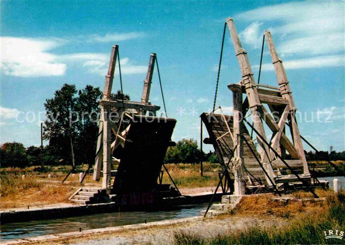 Arles Bouches-du-Rhone Le Pont de Van Gogh