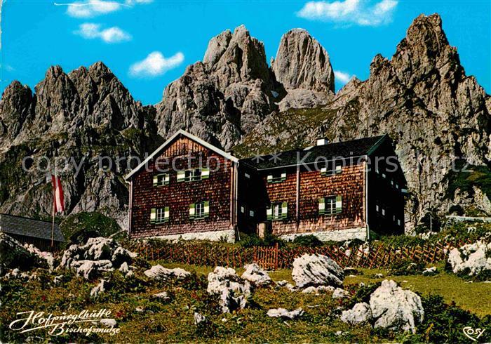 Filzmoos Hofpuerglhuette mit Bischofsmuetze