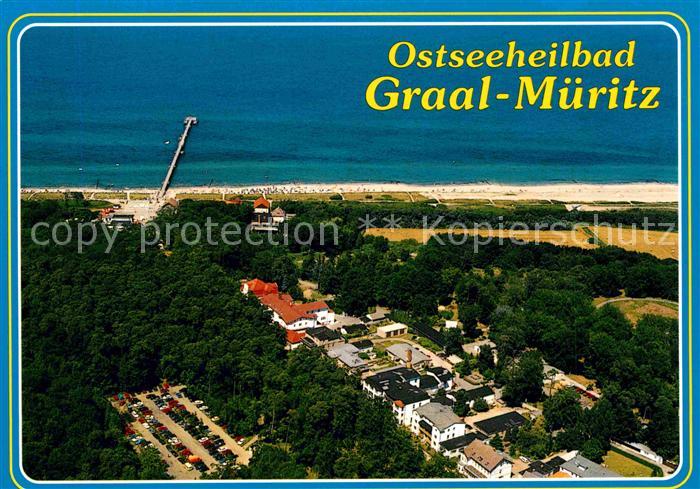 Graal-Mueritz Ostseebad Fliegeraufnahme mit Strand
