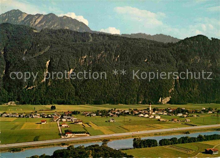 Radfeld Tirol Fliegeraufnahme gegen Gratisspitze Unterinntal