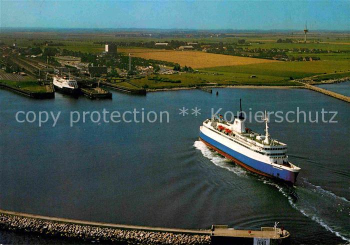 Faehre Ferry Bac Traghetto-- Faehrhafen Puttgarden Insel Fehmarn Vogelfluglinie