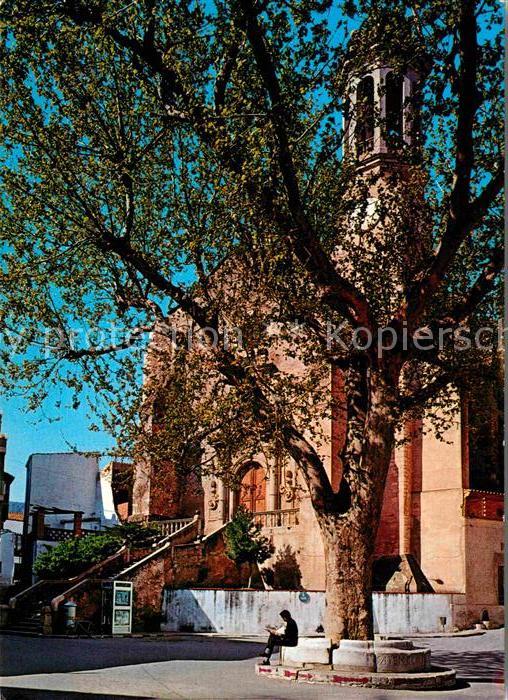 LLansa Iglesia y Plaza Mayor