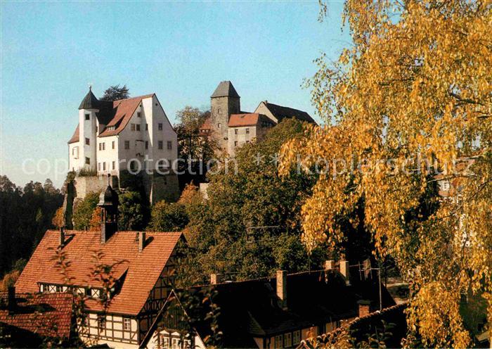 Hohnstein Saechsische Schweiz Blick zur Burg Herbststimmung