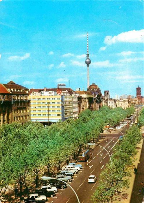 BERLIN  CITY Unter den Linden Fernsehturm Hauptstadt der DDR