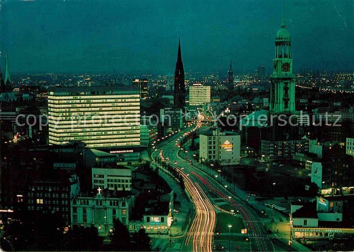 HAMBURG  CITY Haus Deutscher Ring Der Michel Michaeliskirche Nachtaufnahme