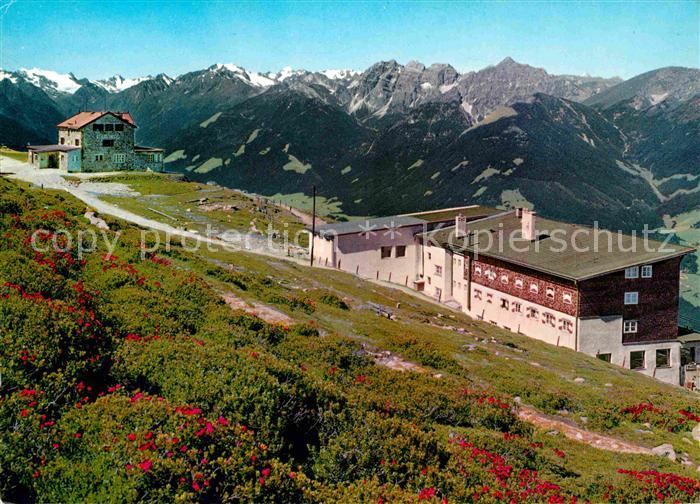 Patscherkofel Bergstation Patscherkofelbahn Berghotel Schutzhaus Stubaier Alpen