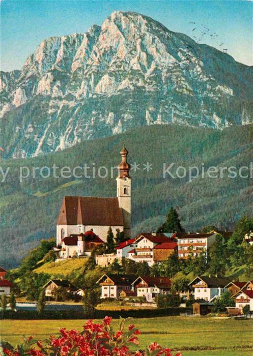 Anger Chiemgau mit Kirche und Hochstaufen