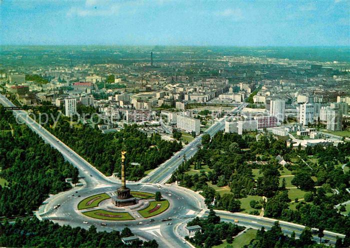 Tiergarten Berlin Siegessaeule und Hansaviertel