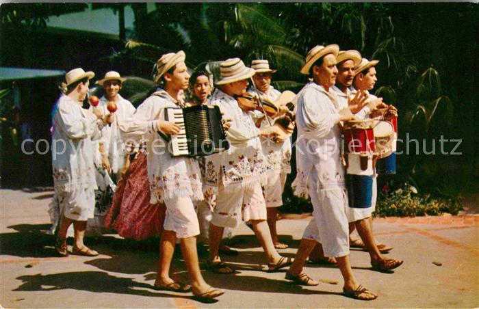 Musikanten Conjunto Tipico Montunos y Polleras Panama