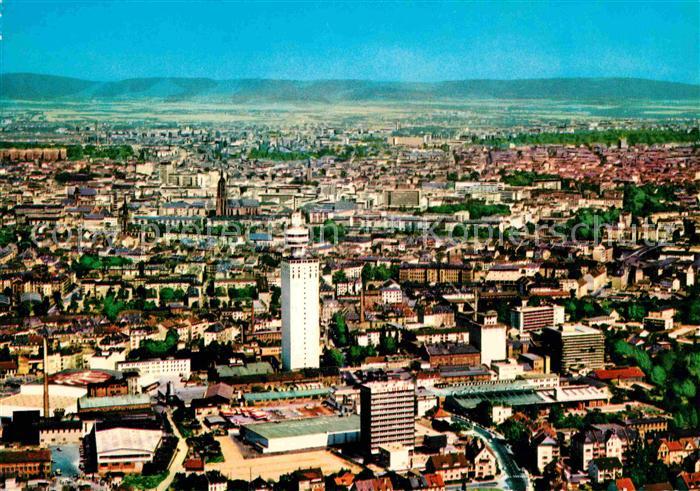 Frankfurt Main Fliegeraufnahme Hennigner-Turm und Dom