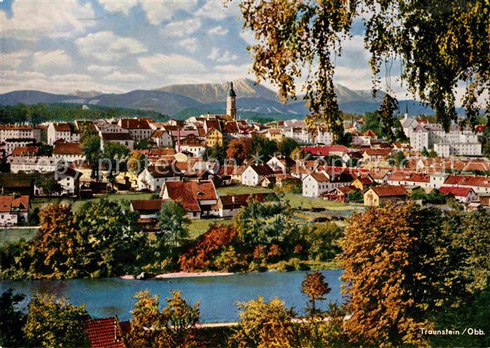 Traunstein Oberbayern mit Hochfelln und Hochgern